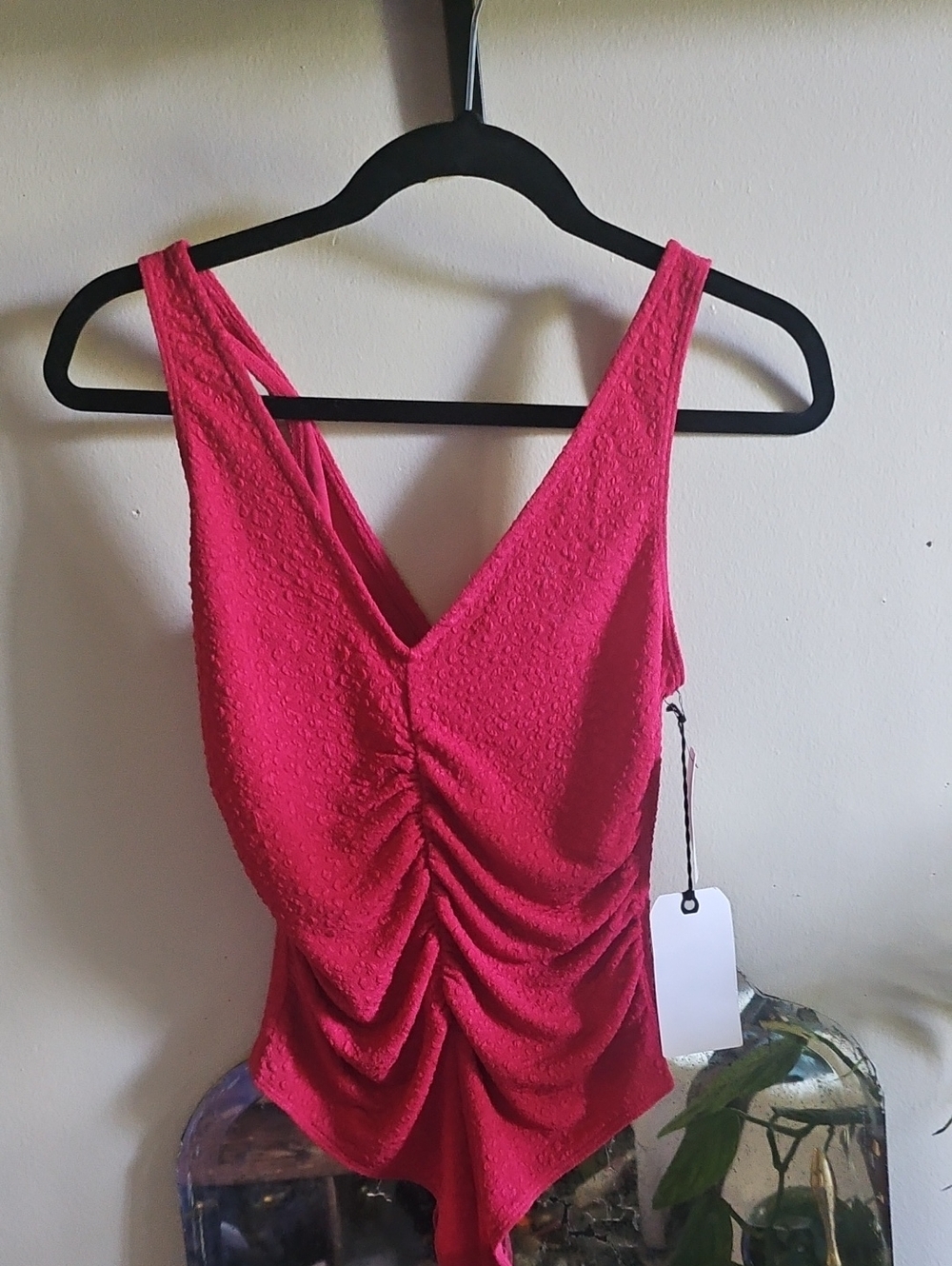 Leith Hot Pink Ruched V-Neck Bodysuit